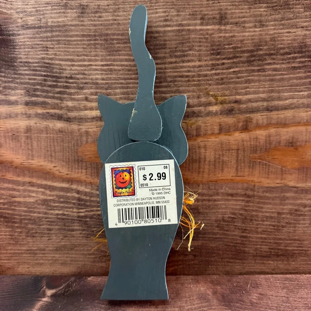 Vintage 1995 Pumpkin Hollow Wooden Black Cat Shelf Sitter Halloween Decor Grey